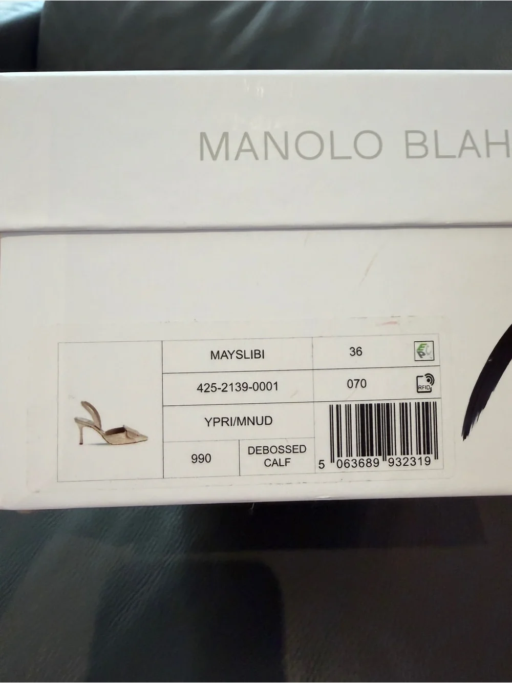 Manolo Blahnik Mayslibi 70MM Textured Leather Slingback Pumps